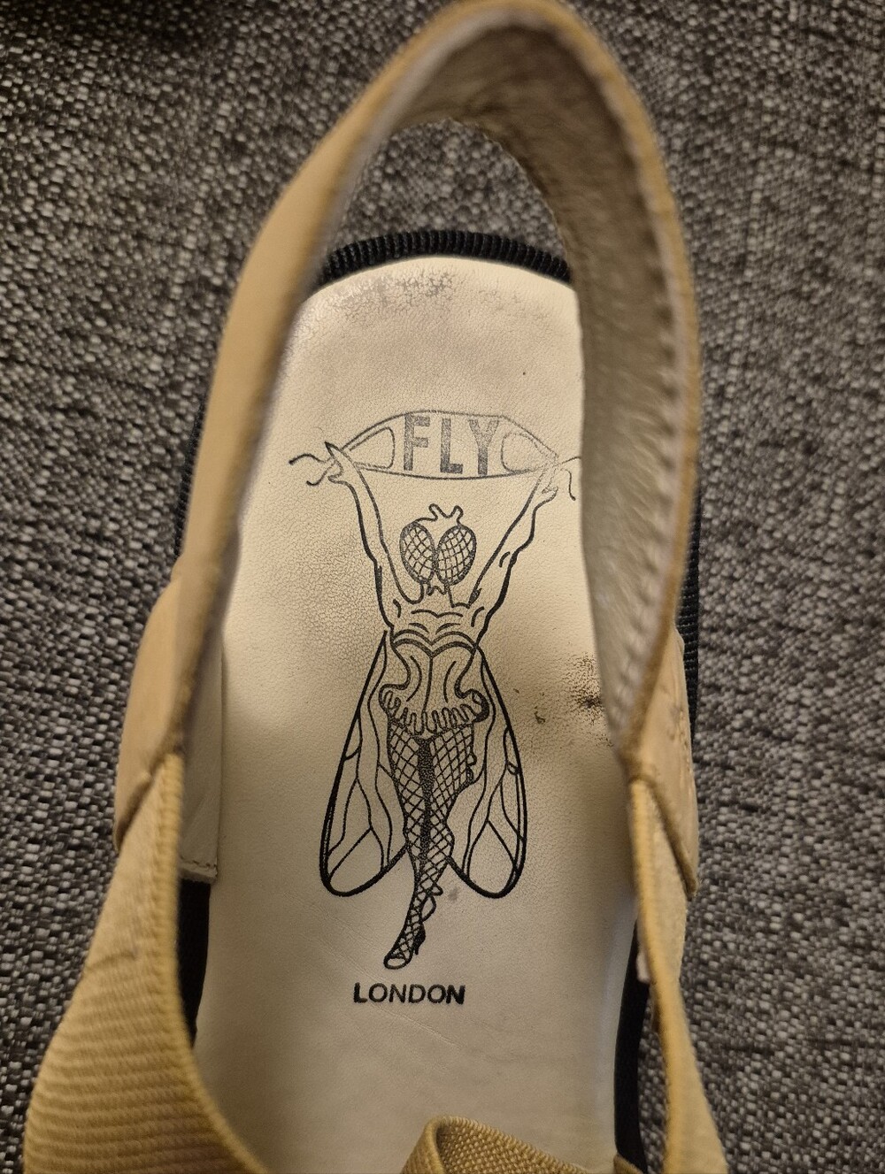 Fly London Taji Yellow Strap Platform Sandals Size 8-8.5 (39) - Picture 11 of 12